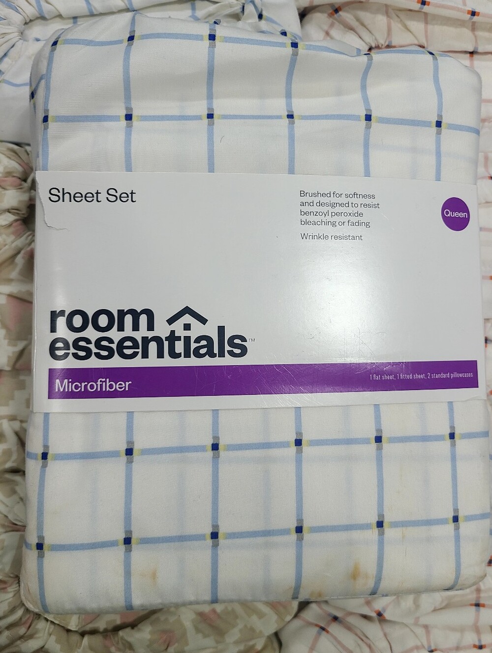 Bedroom Essentials Queen Sheet Set  Microfiber Blue Grid